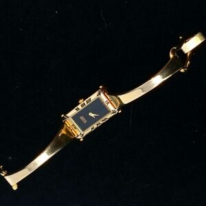 Vintage Citizen gold tone ladies watch.